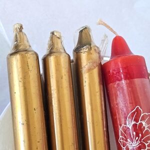 3-GOLD Wax 10" TALL Candles PLUS 1-6" Chunky American Greetings RED Christmas